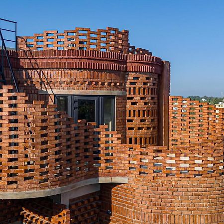 Pool Villa-House Of The Dancing Cactus Пондичери Екстериор снимка